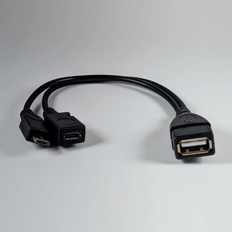 Cable OTG con Alimentación para Mini Consolas