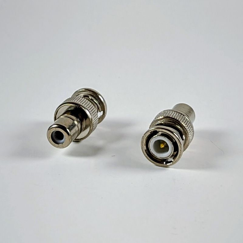 Adaptador RCA hembra a BNC macho